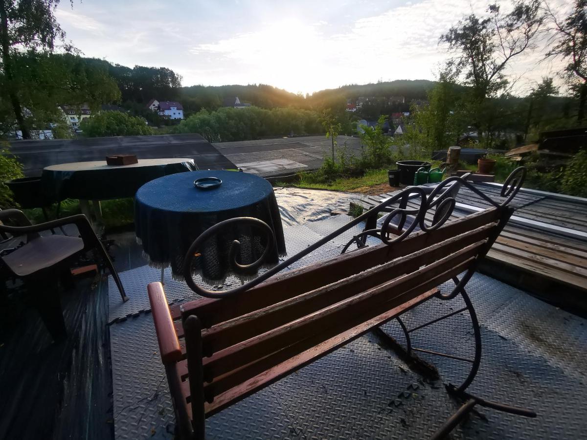 Ferienhaus Mit Riesen Garten, Drei Terrassen, Toller Aussicht Am Waldrand, Auch Als Monteur-Wohnung Hemer エクステリア 写真