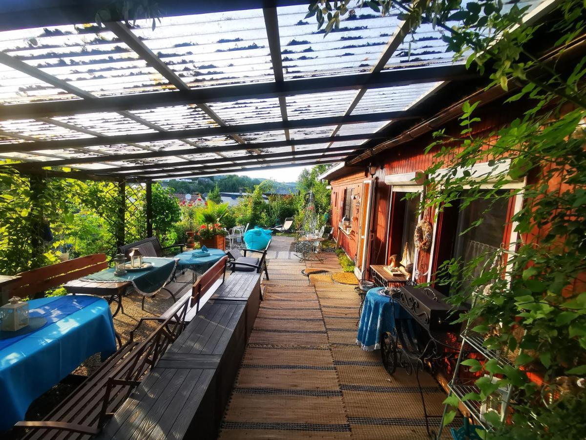 Ferienhaus Mit Riesen Garten, Drei Terrassen, Toller Aussicht Am Waldrand, Auch Als Monteur-Wohnung Hemer エクステリア 写真